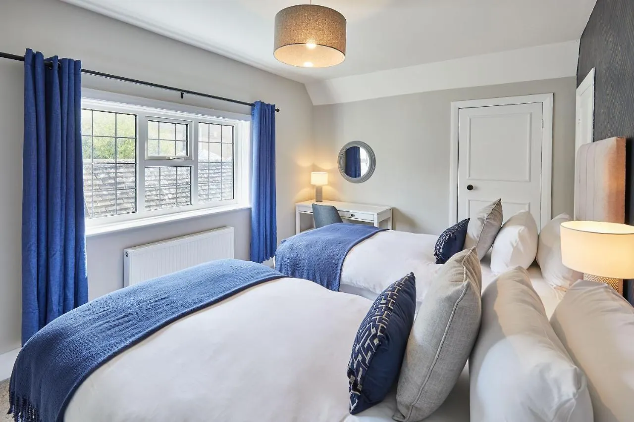 Host & Stay - White Lodge Scalby  0*, Scalby (North Yorkshire)